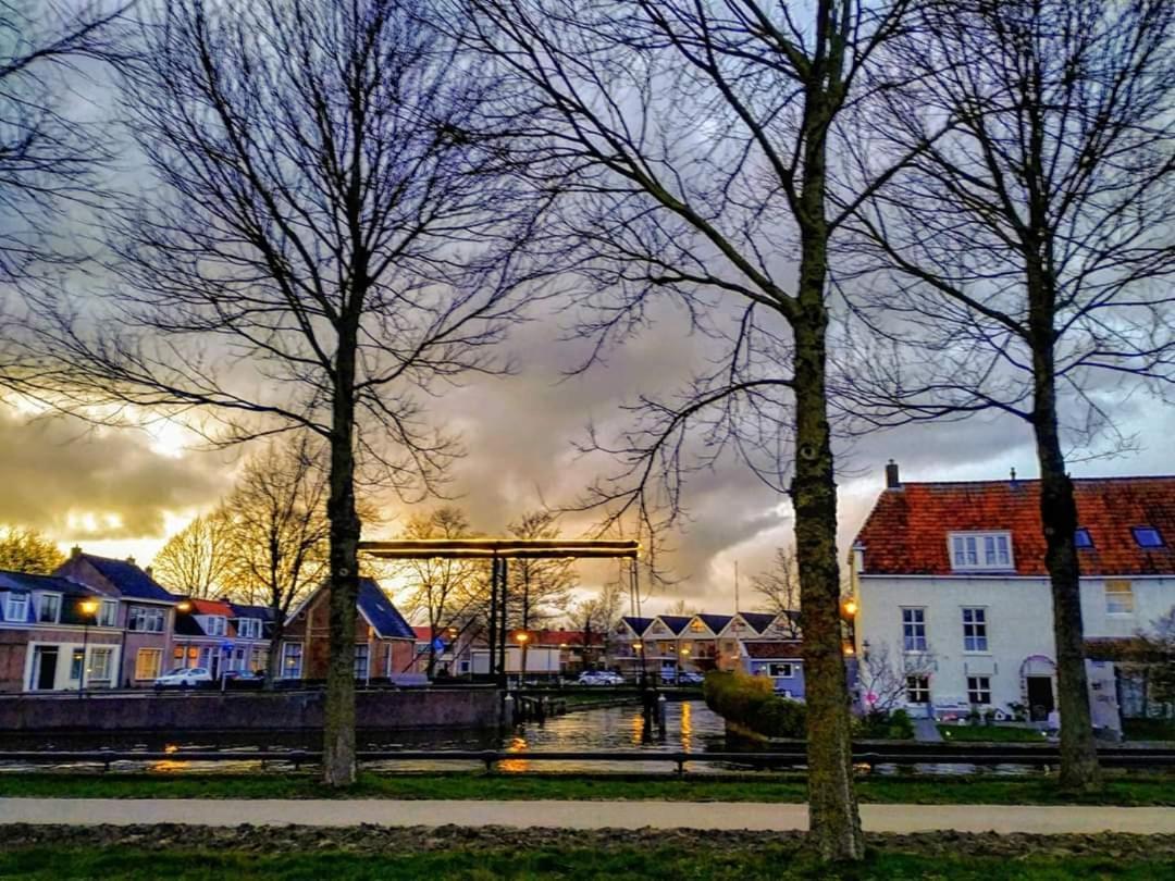 Lekkerwegbijleeuwen, 1 Minuut Naar Hartje Centrum 斯内克 外观 照片